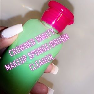 Makeup Brush/Sponge Cleaner.